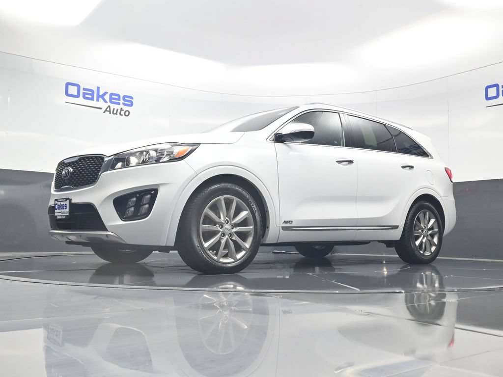 Used 2016 Kia Sorento SX w/ SXL Technology Package AWD/4WD image 42