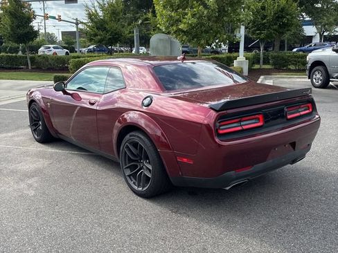 Used 2021 Dodge Challenger R/T Scat Pack RWD image 5