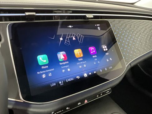 New 2025 Mercedes-Benz E 450 4MATIC Sedan image 22