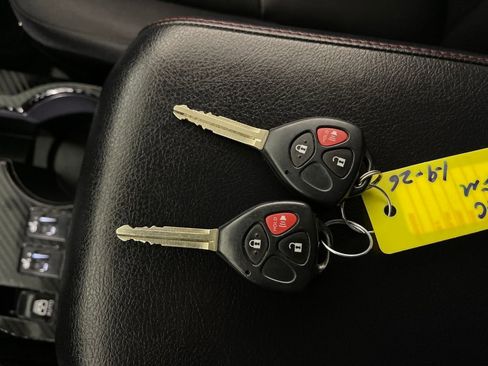 Certified 2018 Toyota 4Runner 4WD image 24