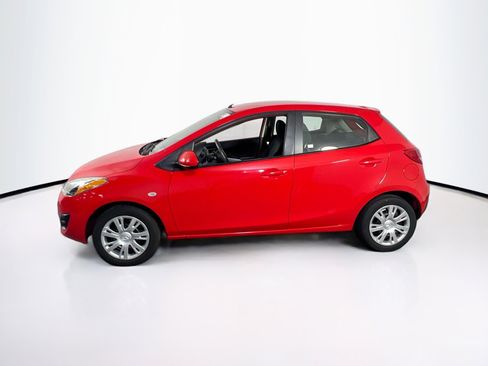 Used 2014 MAZDA MAZDA2 Sport FWD image 8