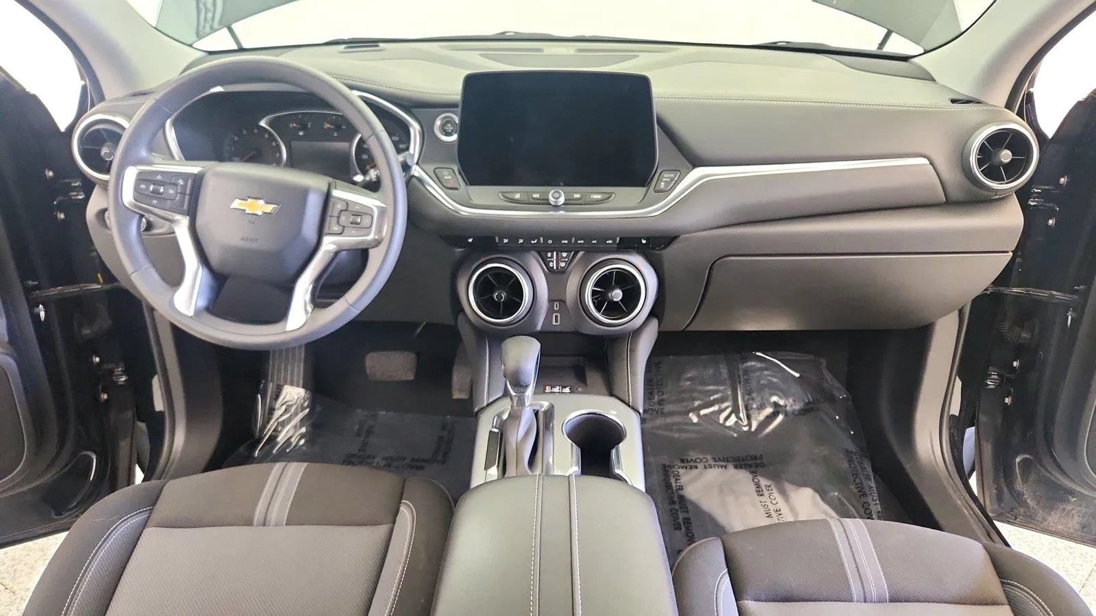 Used 2024 Chevrolet Blazer LT w/ Convenience Package FWD image 19