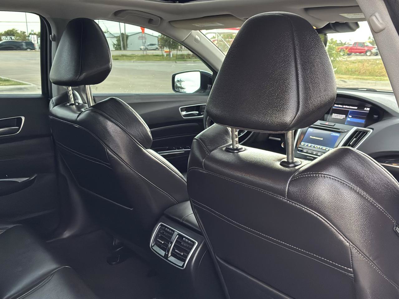 Used 2020 Acura TLX FWD image 37