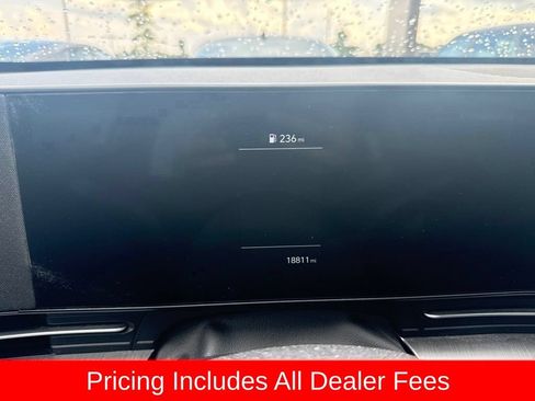 Used 2024 Hyundai Kona SEL FWD image 4