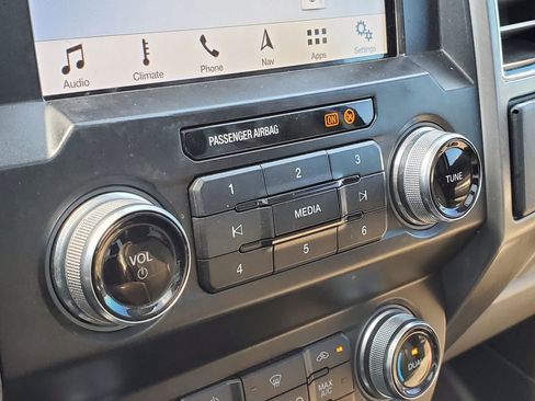 Used 2019 Ford F250 Limited w/ FX4 Off-Road Package image 29