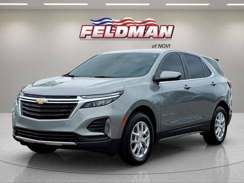 Used 2024 Chevrolet Equinox LT w/ LPO, Floor Liner Package AWD/4WD image 1