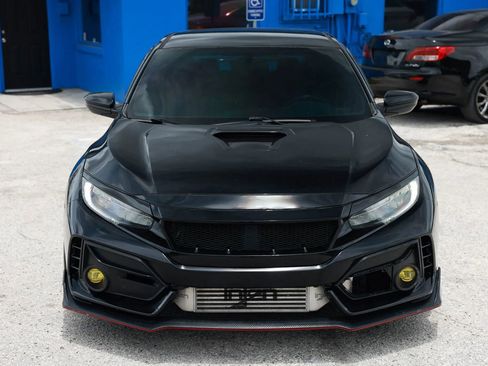 Used 2017 Honda Civic Type R image 11