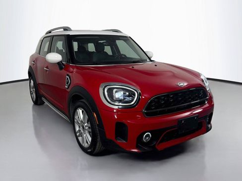 Used 2024 MINI Cooper Countryman S FWD image 3