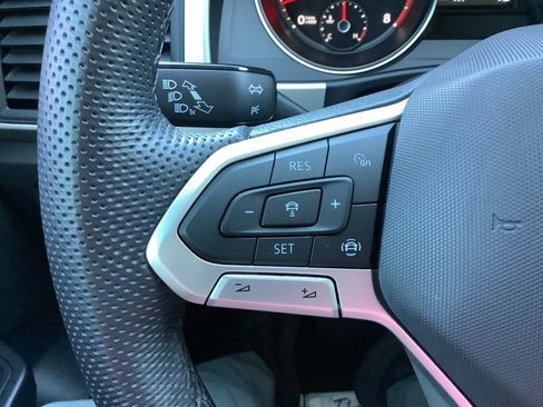 Used 2021 Volkswagen Atlas SE w/ Panoramic Sunroof Package image 53