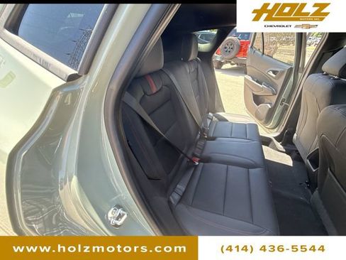 Certified 2024 Chevrolet Trax RS FWD image 25