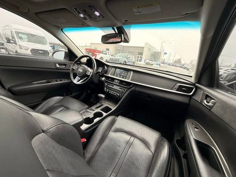 Used 2020 Kia Optima SE image 12