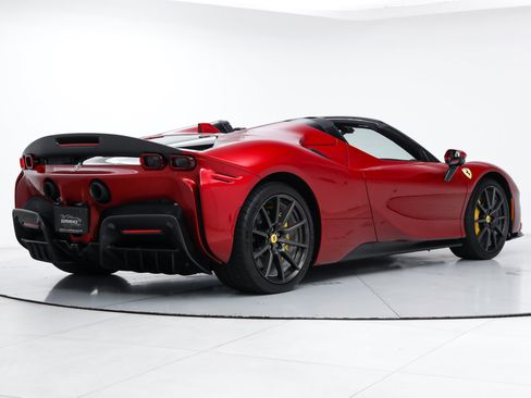 Certified 2025 Ferrari SF90 Spider AWD/4WD image 3