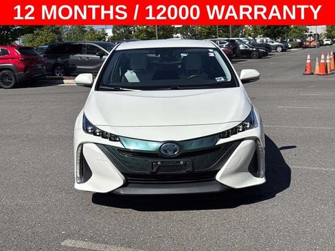 Used 2018 Toyota Prius Prime Premium FWD image 6