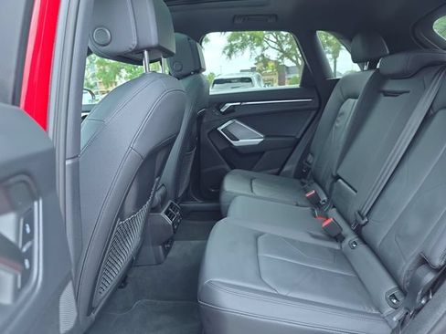 Used 2025 Audi Q3 2.0T Premium AWD/4WD image 30