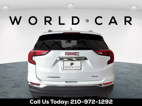Used 2019 GMC Terrain SLT AWD/4WD image 14