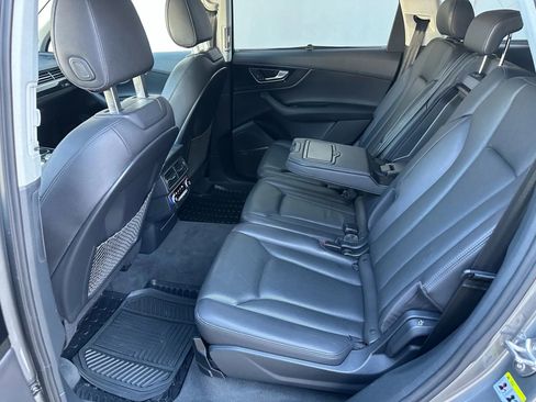 Used 2017 Audi Q7 3.0T Prestige image 16
