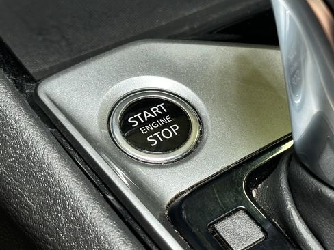 Used 2024 Nissan Altima 2.5 SV FWD image 34