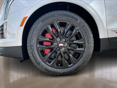 New 2026 Cadillac XT5 Sportv w/ LPO, Red Accent Package AWD/4WD image 12