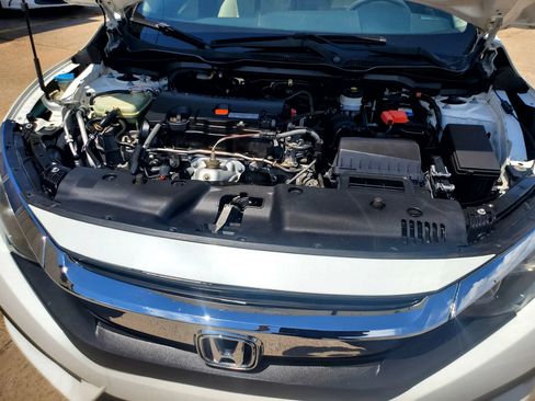 Used 2016 Honda Civic EX image 39