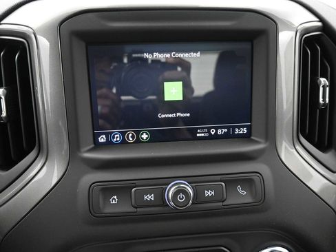 New 2025 GMC Sierra 3500 Pro image 18