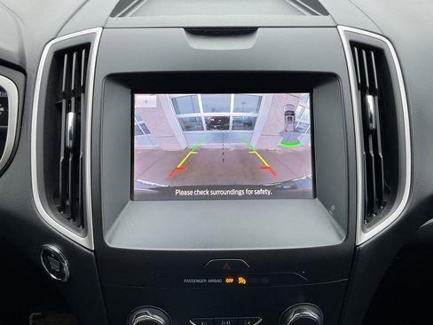 Used 2020 Ford Edge ST-Line w/ Cold Weather Package image 15