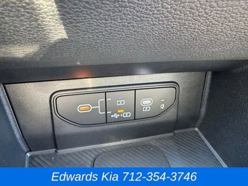 New 2026 Kia Sportage SX image 28