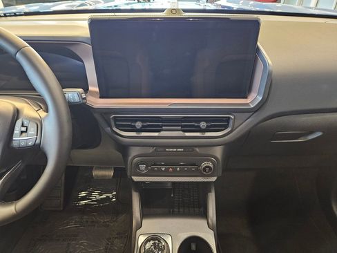 Used 2025 Ford Bronco Sport Outer Banks w/ Outer Banks Tech Package+ AWD/4WD image 18
