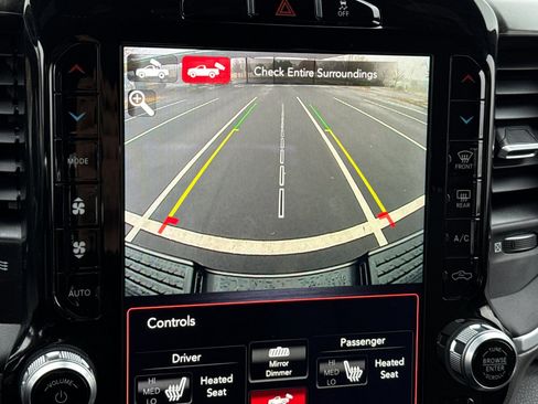 Used 2021 RAM 2500 Big Horn w/ Level 2 Equipment Group image 25