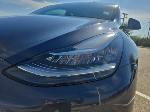 Used 2023 Tesla Model Y Long Range image 29