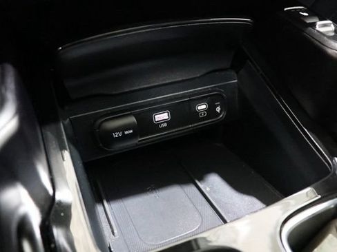 Used 2025 Kia Telluride S AWD/4WD image 30