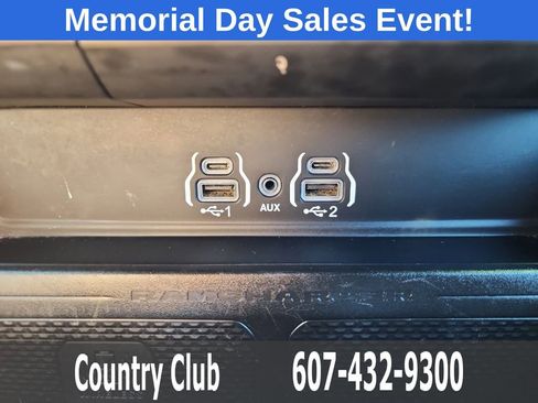 Used 2025 RAM 1500 Laramie AWD/4WD image 14