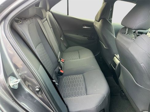 Used 2022 Toyota Corolla SE image 25