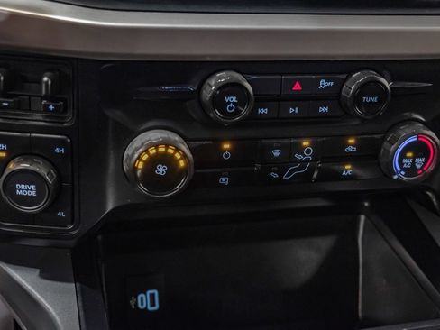 Used 2025 Ford F350 XLT w/ FX4 Off-Road Package AWD/4WD image 26