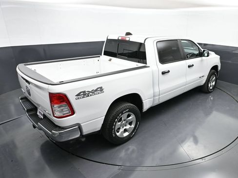 Used 2023 RAM 1500 Big Horn AWD/4WD image 40