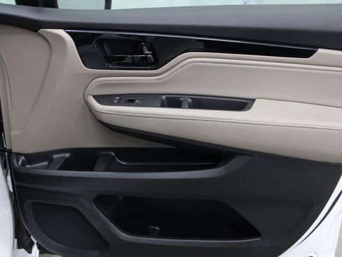 Used 2022 Honda Odyssey Touring image 31