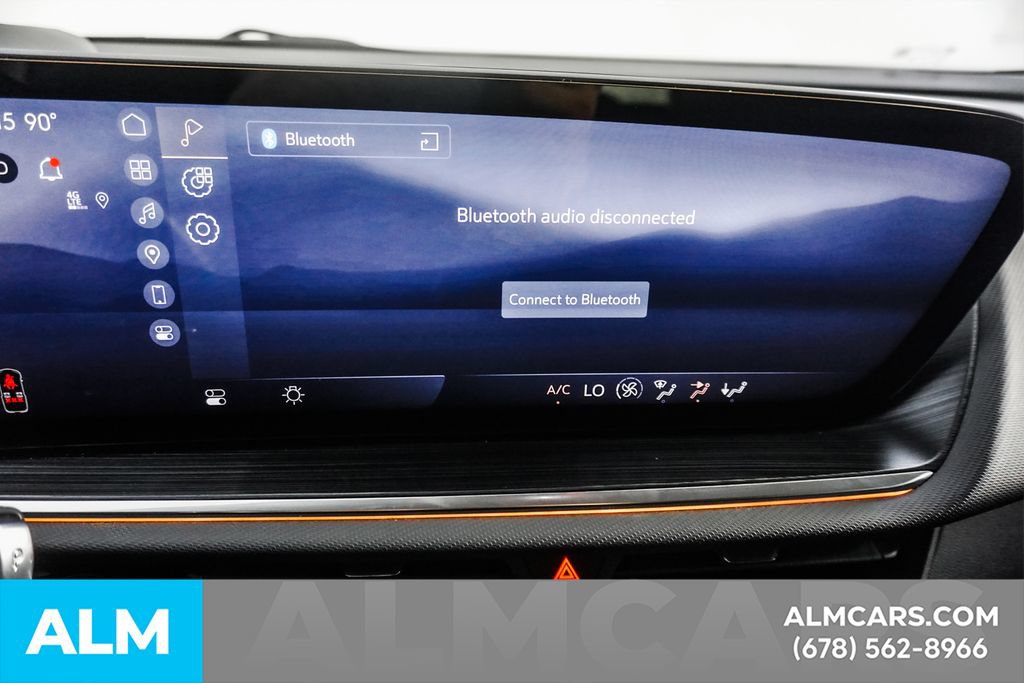 Used 2024 Buick Envision Preferred AWD/4WD image 37
