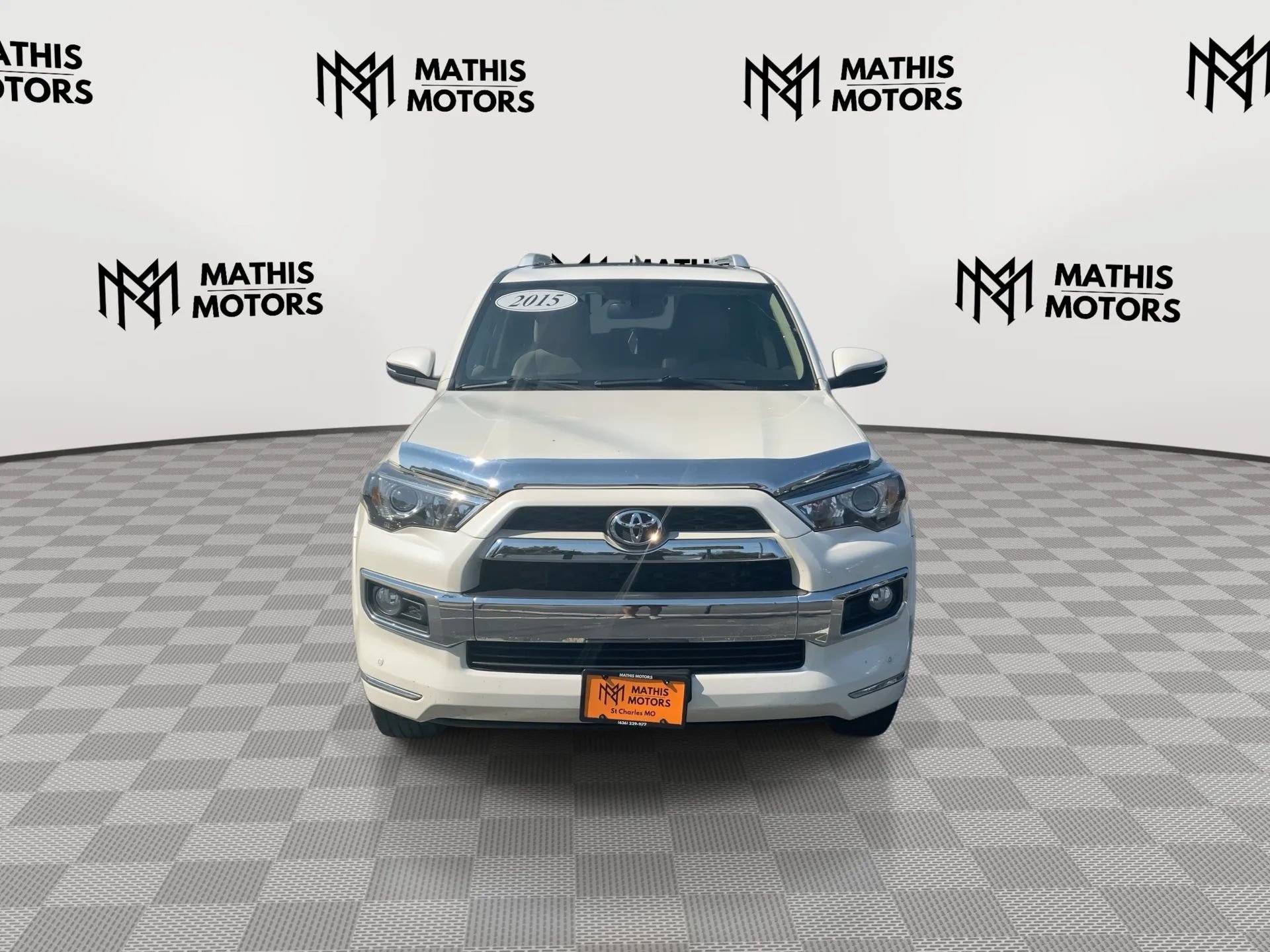 Used 2015 Toyota 4Runner Limited AWD/4WD image 3