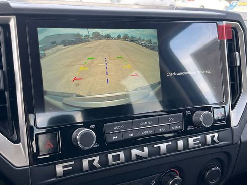 New 2026 Nissan Frontier SV w/ Tow Package AWD/4WD image 9