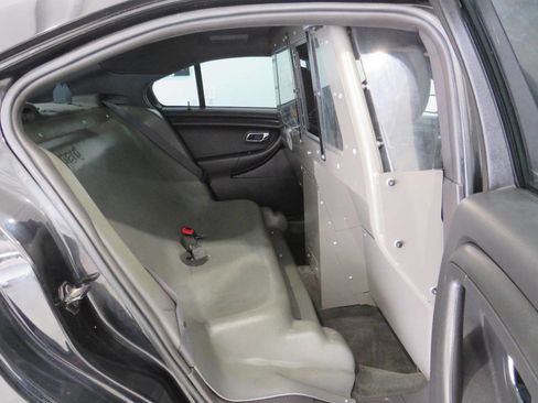 Used 2014 Ford Taurus Police Interceptor AWD image 12