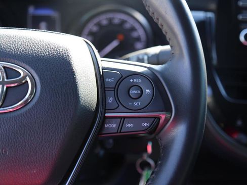 Used 2023 Toyota Camry SE image 11