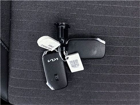 Used 2023 Kia Seltos S w/ Navigation Package image 36