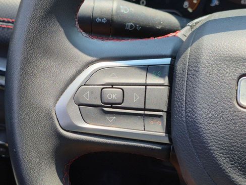 Used 2024 Jeep Compass Trailhawk AWD/4WD image 20