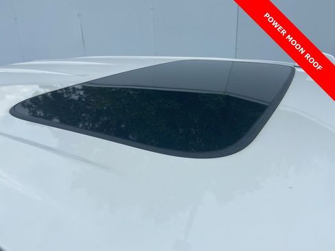 Used 2021 GMC Sierra 1500 Denali w/ Driver Alert Package II image 4