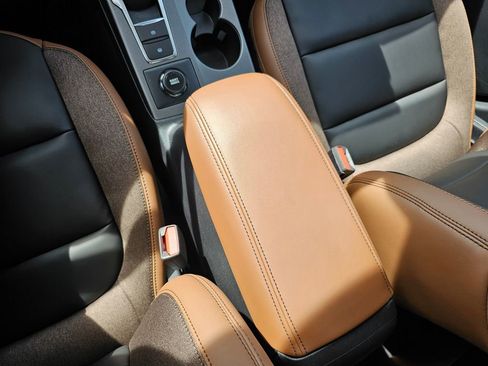 New 2025 Ford Bronco Sport Outer Banks image 22