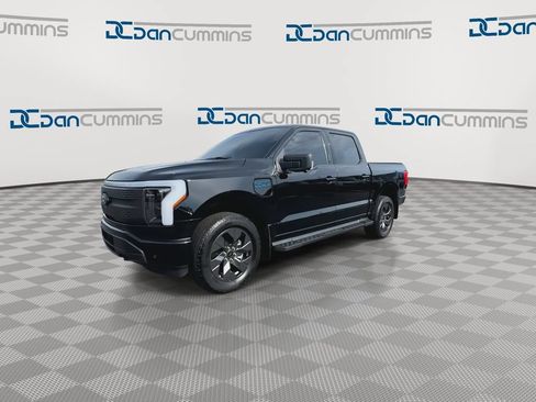 Used 2024 Ford F150 Lightning Flash AWD/4WD image 5