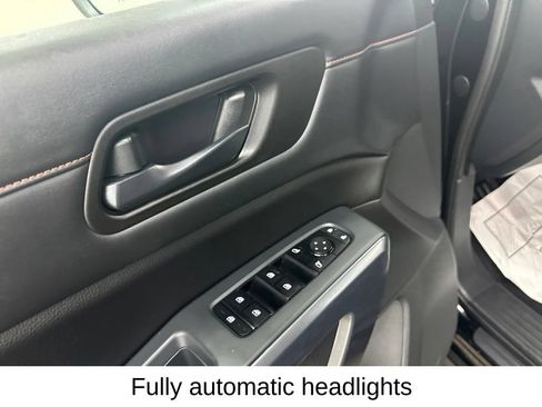 Used 2023 Nissan Pathfinder Rock Creek AWD/4WD image 35