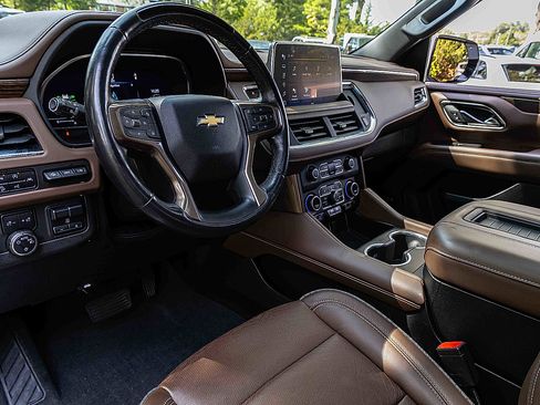 Used 2023 Chevrolet Tahoe High Country w/ Advanced Technology Package image 7