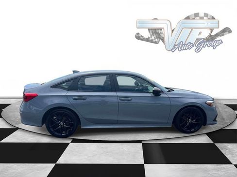 Used 2024 Honda Civic Sport image 5