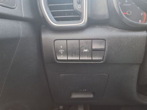 Used 2021 Kia Sportage LX FWD image 30