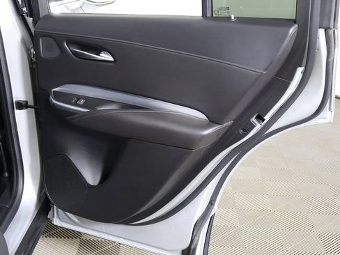 Used 2020 Cadillac XT4 Premium Luxury w/ Cold Weather Package image 30